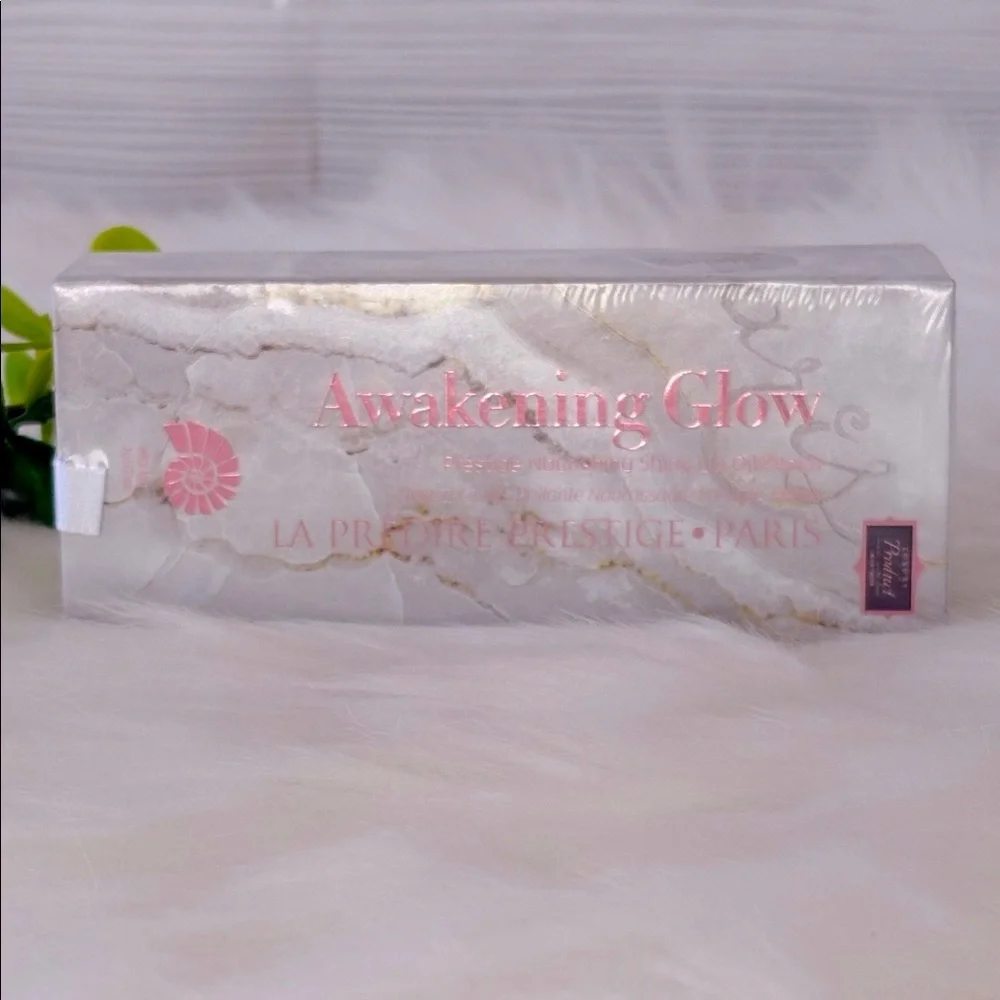 Awakening Glow Prestige Nourishing Peach Shiny Lip‎ Oil